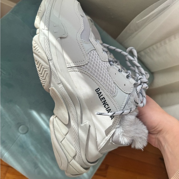 Balenciaga - Picture 7 of 7